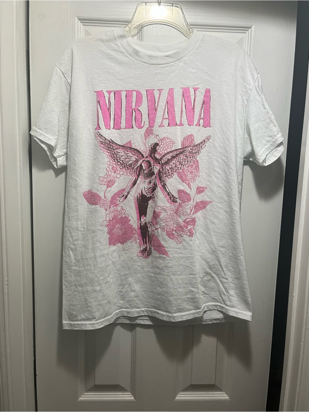 Nirvana Angel Graphic Band T Shirt White Pink Medium 100% Cotton